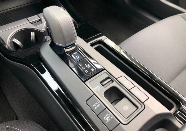 Toyota Prius cena 209900 przebieg: 6880, rok produkcji 2023 z Pleszew małe 596